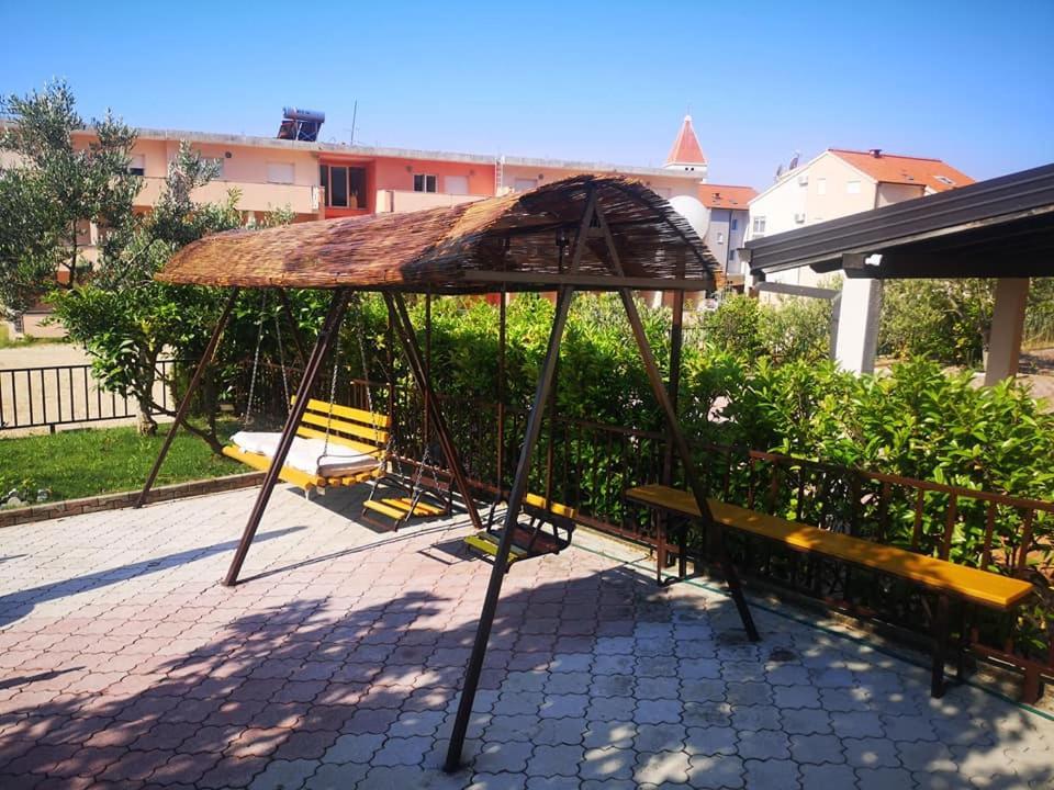 Apartmani Sutic Promajna Extérieur photo